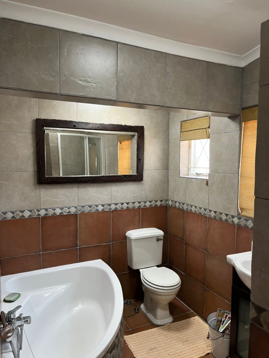4 Bedroom Property for Sale in Manor Heights Eastern Cape